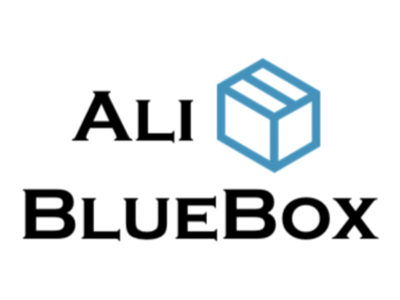 Logo de Ali Blue Box donde aparece el texto "Ali Blue Box" con una caja cerrada hecha de bordes azules
